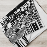 MACPAINT MONO THROW BLANKET