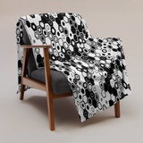HEX QUAD MONO THROW BLANKET